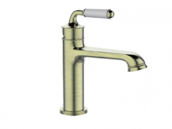 Retro Low Bathroom Bronze Victoria Battery