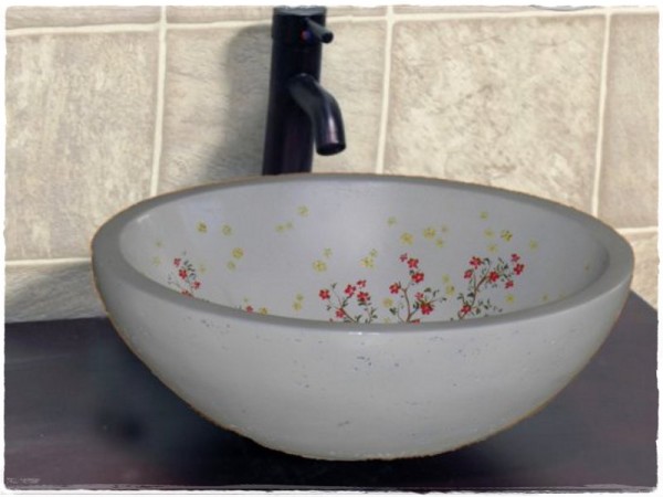 Bathroom Sinks Oval Design With Flowers.