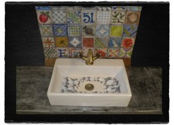 Travertine special construction bench and sink Fimios a painted kit Corfu