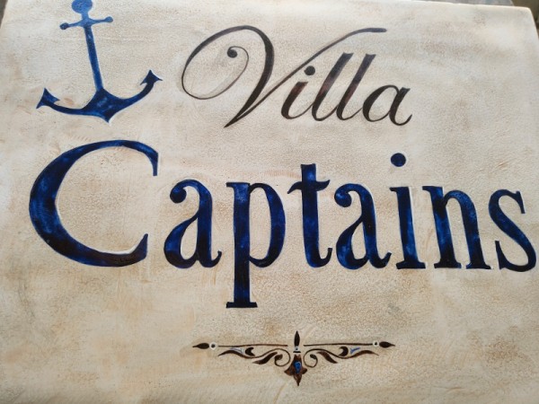 Inscriptions 80 x 100 cm for Airbnb spaces