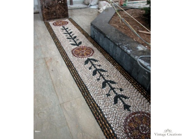 Pebble Iris mosaic floors