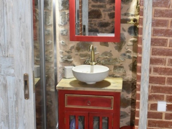Patmos Antique Bathroom Large Furniture