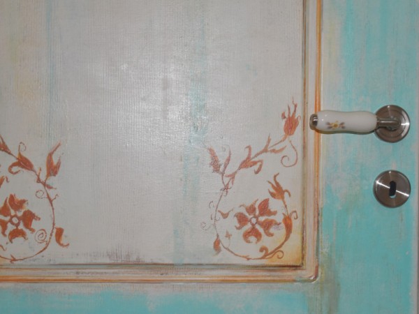 Κατασκευή εσωτερικών πορτών antique 