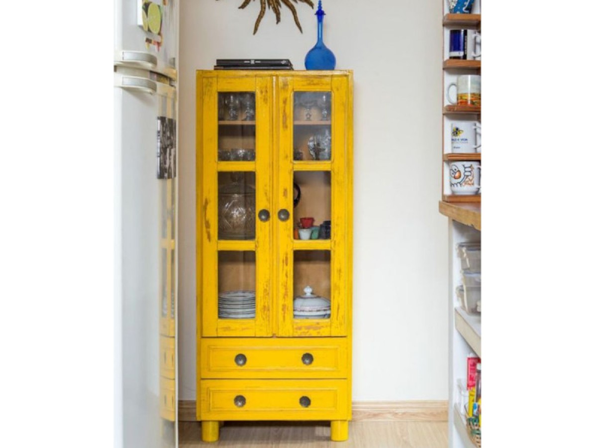 Παλαιωμένες vintage βιτρίνες Άντζελα 