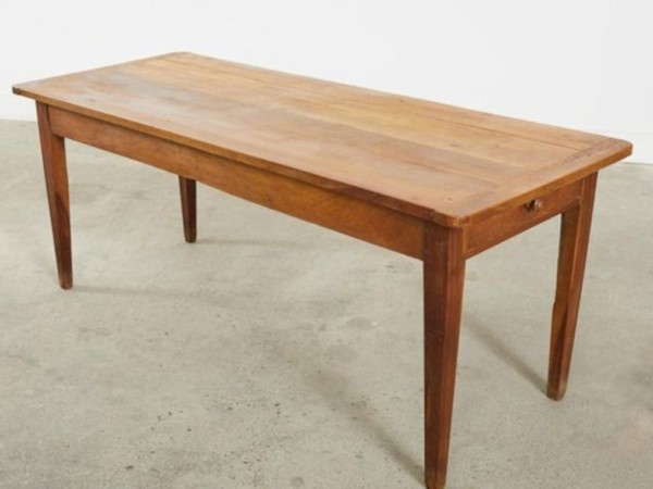 Vintage τραπέζια κουζίνας Όρμα τιμές 