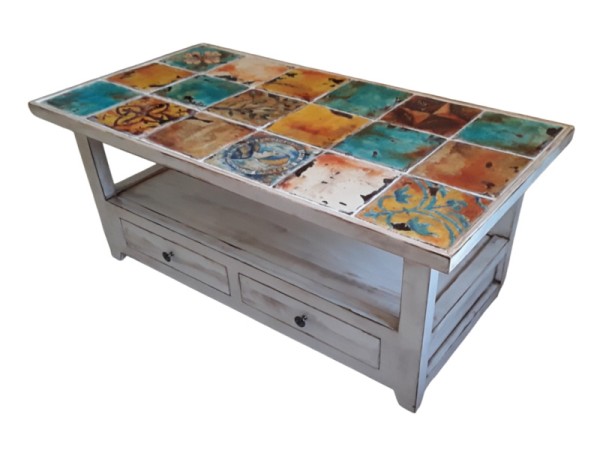 Vintage τραπέζι σαλονιού  με χειροποίητα μοναστηριακά πλακάκια
