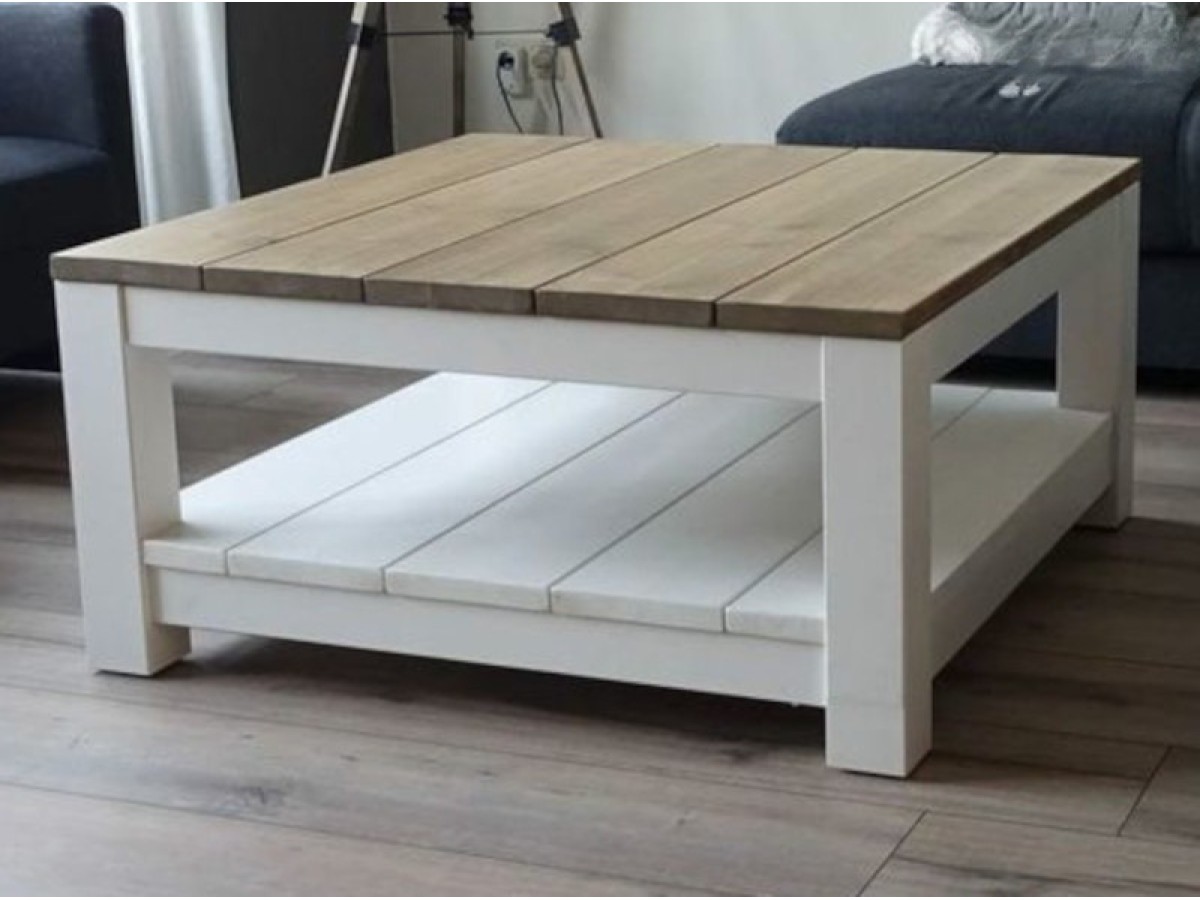 Χειροποίητα τραπέζια εσωτερικού χώρου καφέ Σκύρος 