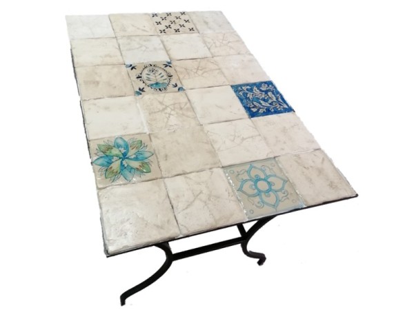 Patio garden tables with handmade travertino tiles