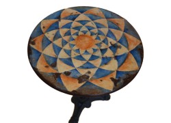 Round handmade Niki tables