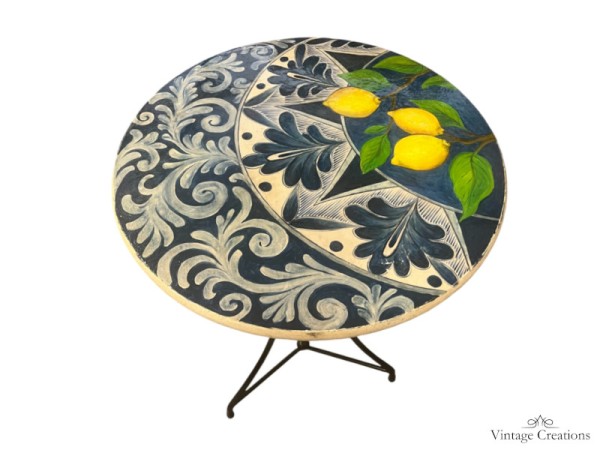 Round handmade tables Parga