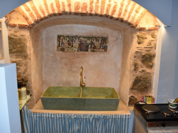 Travertino kitchen double handmade kitchen sink