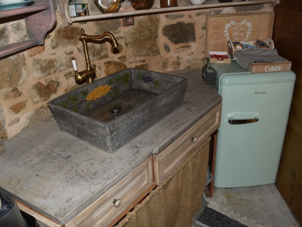 Handmade Kitchen Table Sink With Design