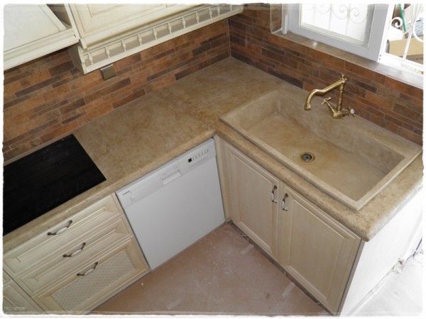 Κουζίνας Πάγκος Πέτρινος Τραβερτίνο Ειδική Κατασκευή Τιμή