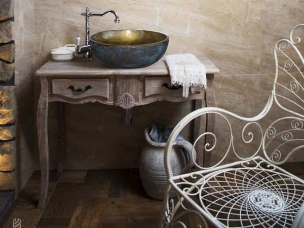 Seated Bathroom Sink Rustic Stone Oxidized With Gold