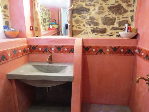 Ελούντα Χειροποίητες Ζωγραφική Μπορντούρες Μπάνιου 5001