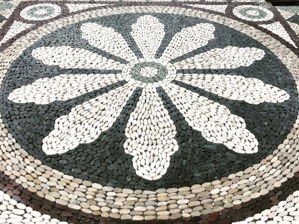 Laurel pebbles mosaic flooring prices