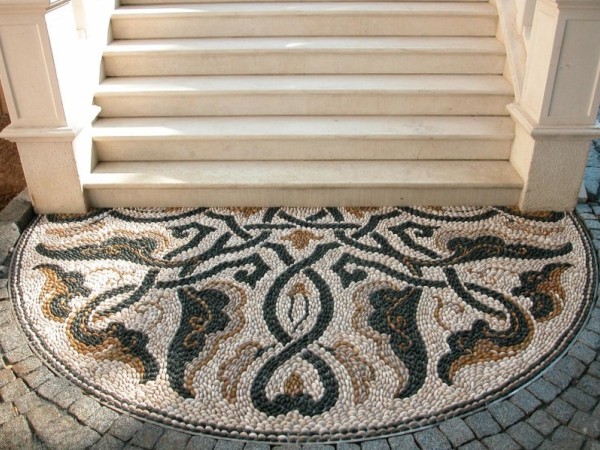 Decor pebbles lining floors walls Neda