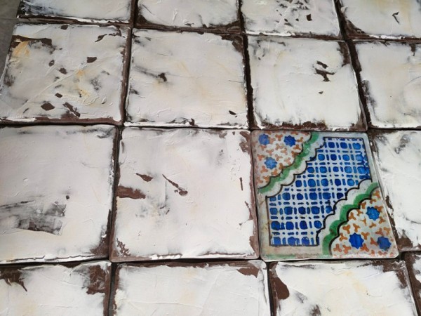 Αντικέ Ρουστίκ Παλαιωμένα Τραβερτίνο Πλακάκια Μύκονος Λευκό Παλιό 10,5 χ 10,5 cm