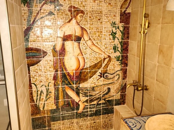 Πλακάκια μπάνιου τραβερτίνο ζωγραφική ψηφιδωτη η Λήδα και ο Δίας