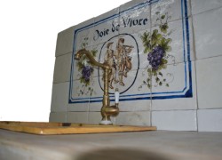 Duchess Kitchen Painting From Handmade Travertine Tiles