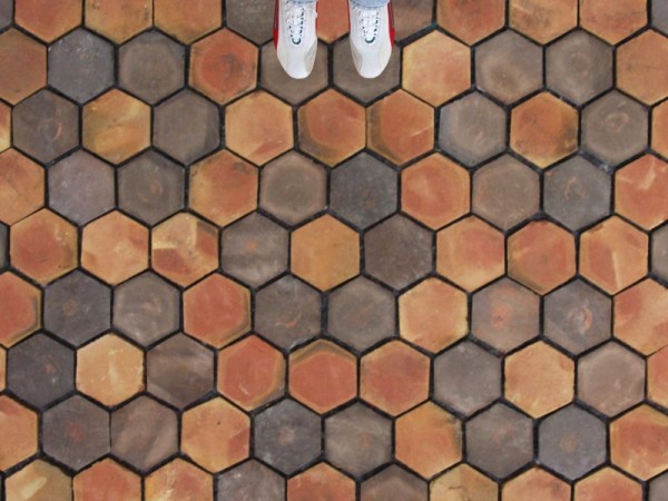 Hexagon Χειροποίητα Πλακάκια Cotto Natural Σε Ειδικές Τιμές