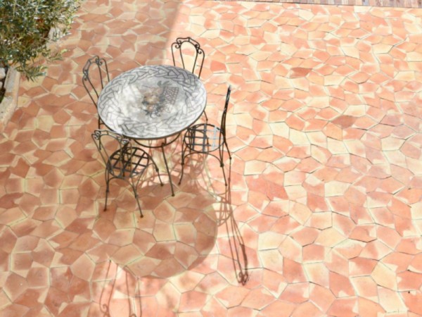 Πολύγωνο Χειροποίητο Πλακάκι Terracotta με 5 Γωνίες