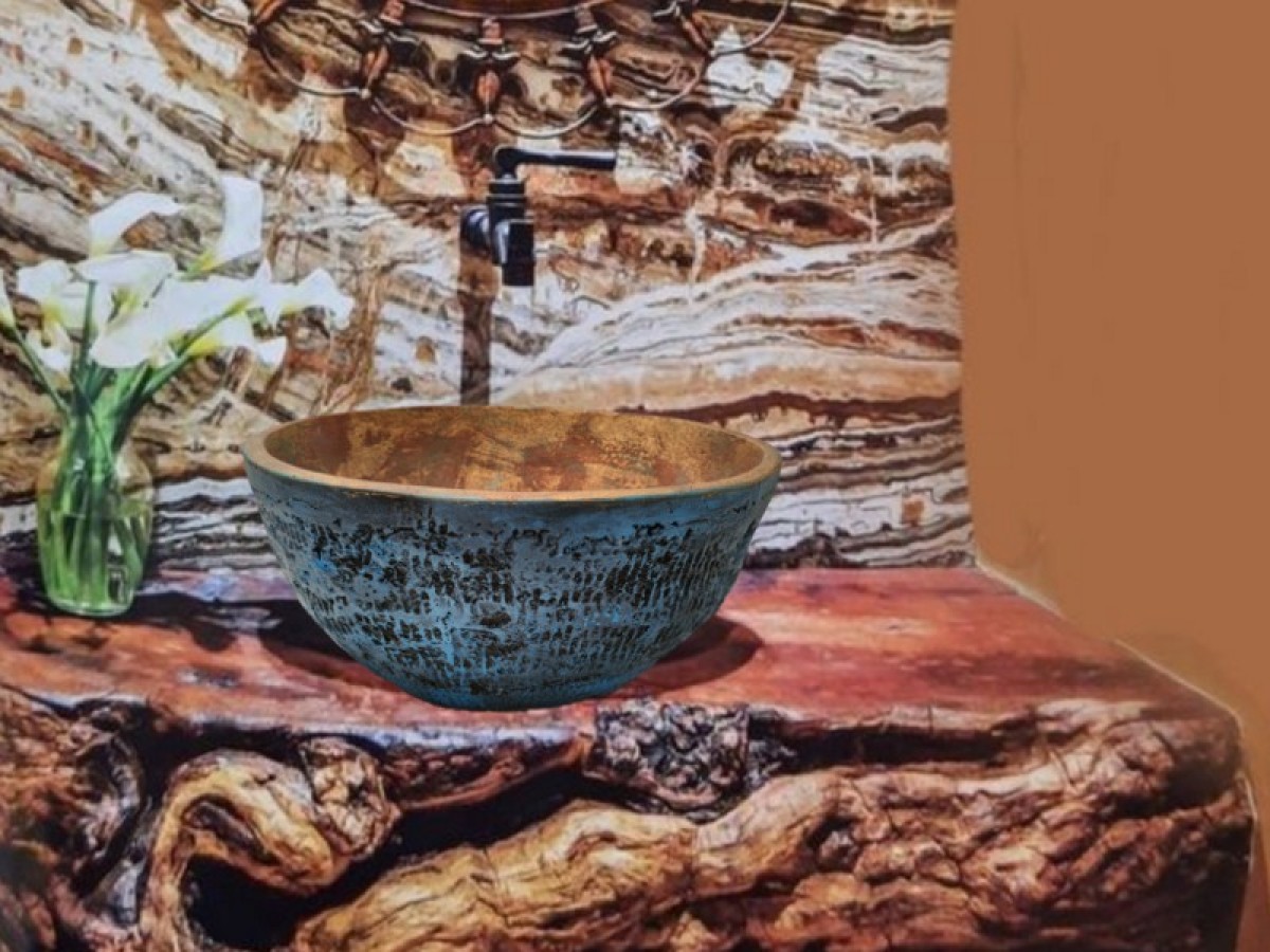 Νιπτήρας Χειροποίητος Μπάνιου με οξείδωση μπρούτζου και μεταλλικό μπλε Προσφορά 130,00€