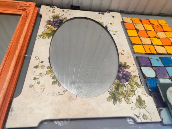 Καθρέφτης Ξύλινος ζωγραφικός χειροποίητος σε τιμή προσφοράς 90,00 €