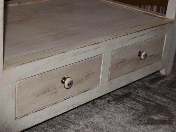 Προσφορά Vintage Τραπέζι Σαλονιού Παλαιωμένο Με Χειροποίητα Πλακάκια Μοναστηριακά  450,00 € 