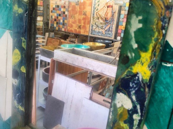 Χειροποίητος πολύχρωμος design καθρέφτης προσφορά 100.00 €