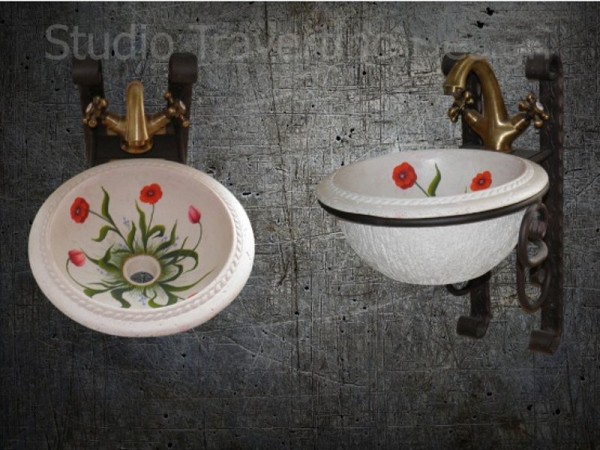 Handmade wc sinks with metal wall bases tower.